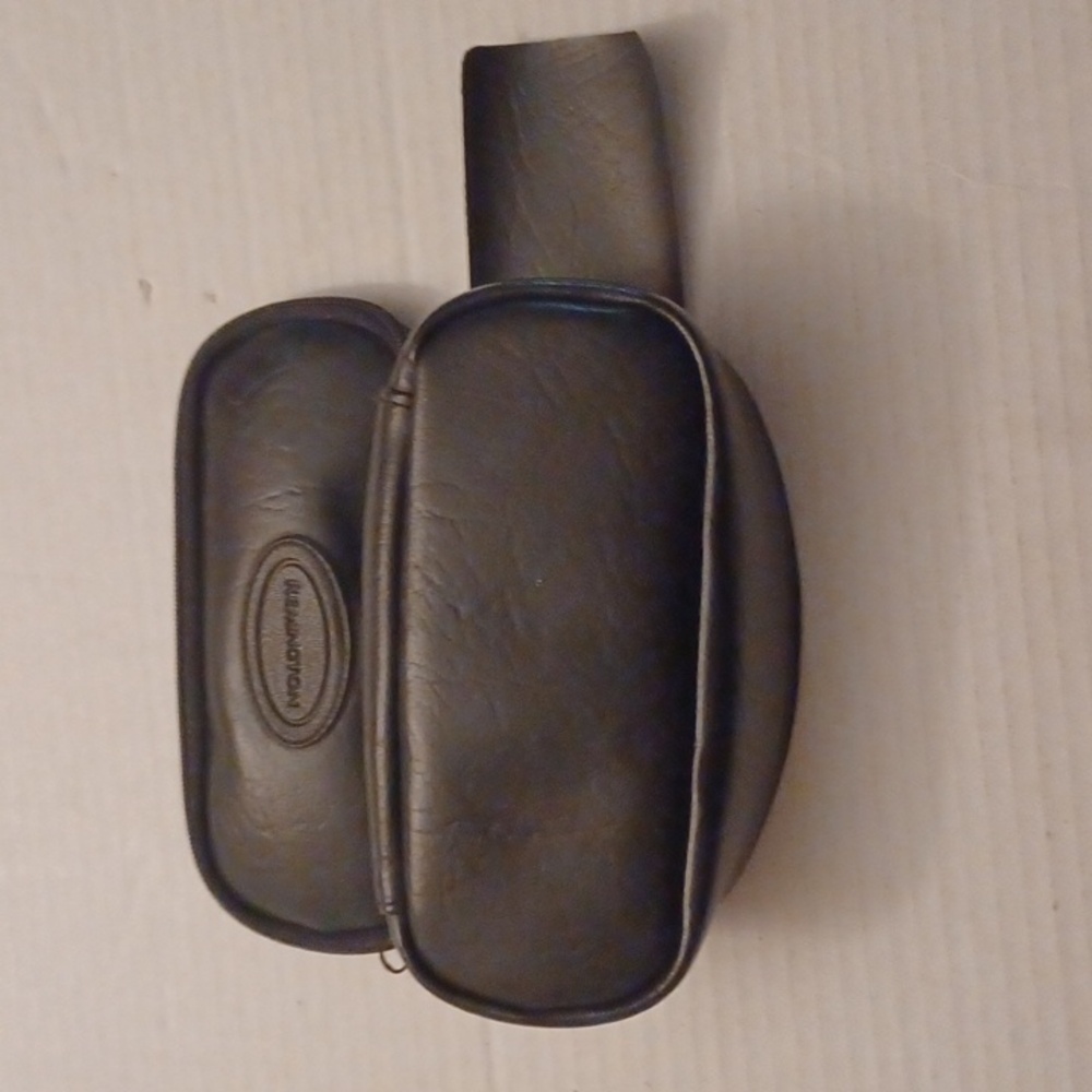 4/$40 Remington Shaver Case - Picture 4 of 4